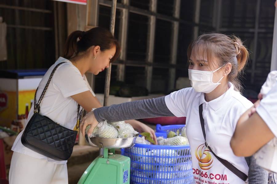 SODO66 chung tay mang niềm vui đến Thôn Khuổi Nà, Lạng Sơn 2 QVM9363